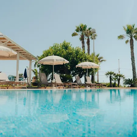 Ξενοδοχείο με διαμερίσματα Sikelika Sul Mare Scoglitti