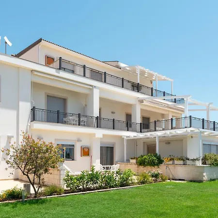 Ξενοδοχείο με διαμερίσματα Sikelika Sul Mare Scoglitti
