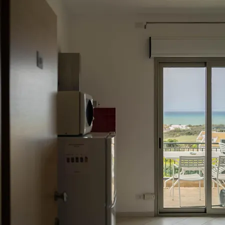 Sikelika Sul Mare Lägenhetshotell