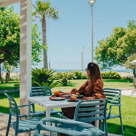 Aparthotel Sikelika Sul Mare