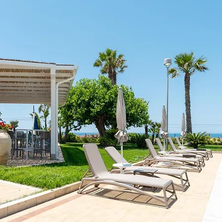 Sikelika Sul Mare 4*
